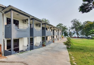 Uptown Beach Resort