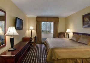 Days Inn by Wyndham Hillsborough