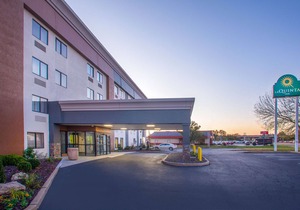 La Quinta Inn by Wyndham St. Louis Hazelwood - Airport North