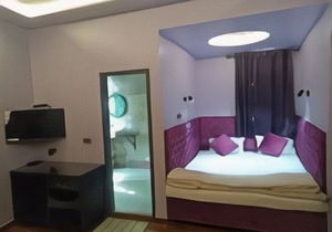 Maya Hotel & Restaurant