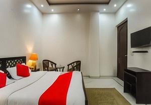 OYO 66574 Mandakini Villa