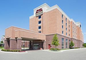 Hampton Inn & Suites Detroit/Airport Romulus