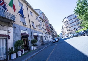 Hotel Adriano
