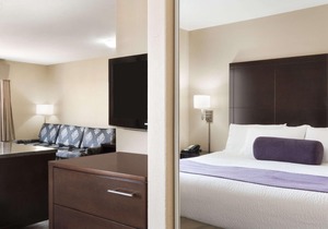Days Inn by Wyndham Medicine Hat