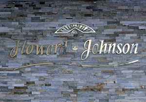 Howard Johnson Plaza by Wyndham Windsor