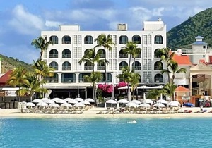 Holland House Beach Hotel