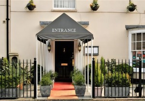Le Bouchon Brasserie & Hotel