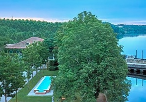 Hacienda Zorita Wine Hotel & Organic Farm