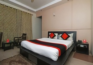 OYO 18685 Shweta Inn