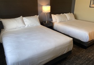 Cobblestone Inn & Suites - Forest City