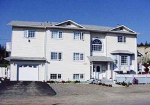 Midnight Sun Inn