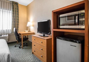 Quality Inn Dubuque on Hwy 20