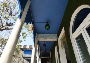 Maya Hotel & Restaurant