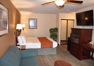 Dynasty Suites Redlands