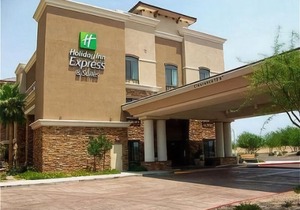Holiday Inn Express & Suites Phoenix - Glendale Sports Dist, an Ihg Hotel
