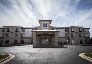 Comfort Inn Crystal Lake - Algonquin