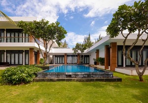 Saint Simeon Resort and Spa