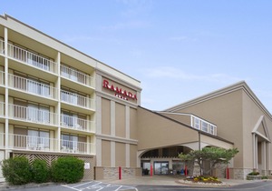 Ramada Plaza by Wyndham Nags Head Oceanfront