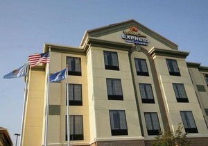 Holiday Inn Express Hotel & Suites Shawnee I-40, an Ihg Hotel