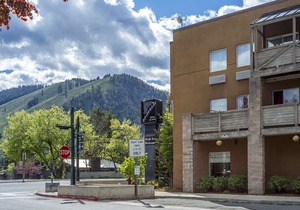Hotel Ketchum