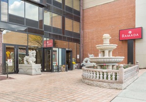Ramada by Wyndham Flushing Queens