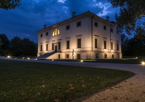 La Barchessa di Villa Pisani