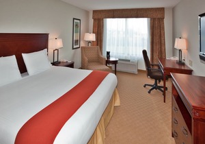 Holiday Inn Express Hotel & Suites Brockville, an Ihg Hotel