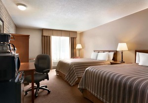 Travelodge by Wyndham Simcoe