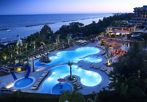 Four Seasons Hotel