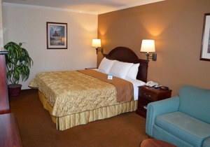 Dynasty Suites Redlands