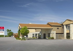 Ramada by Wyndham Jordan/Beacon Harbourside Resort