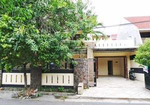 Green Surabaya Homey