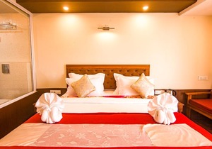 Golden Imperial Hotel & Spa