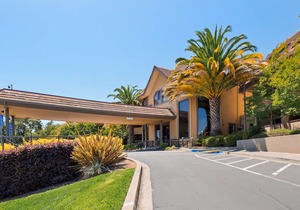 Best Western Plus Novato Oaks Inn
