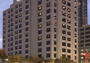 DoubleTree by Hilton Hotel & Suites Jersey City