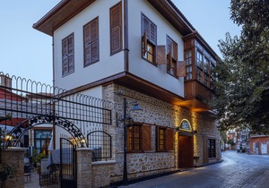 Hotel 1207