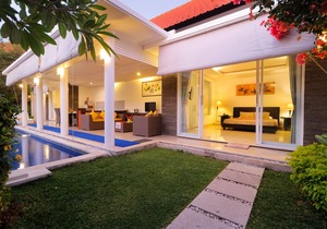 Heliconia Villa