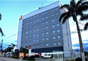Ibis Montes Claros Shopping