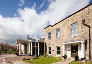 Mercure York Fairfield Manor Hotel