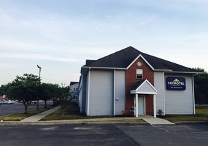 Microtel Inn & Suites by Wyndham Syracuse Baldwinsville