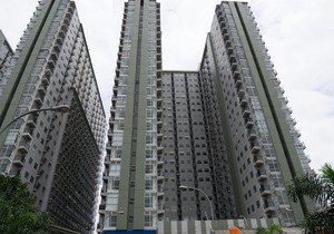 Comfy 2Br Apartment at Grand Asia Afrika Residence