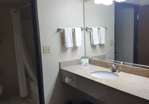 AmericInn by Wyndham Muscatine