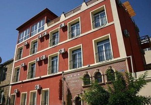 East Legend Hotel