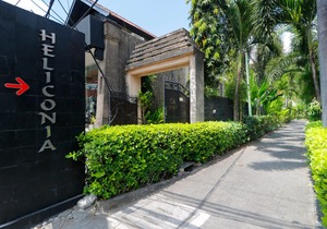 Heliconia Villa