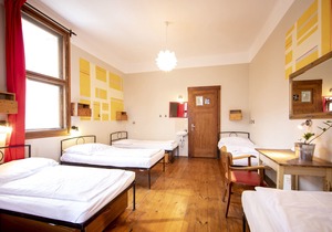 Sir Toby's Hostel
