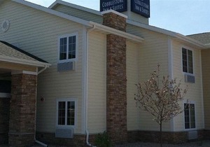 Cobblestone Inn & Suites - Bloomfield