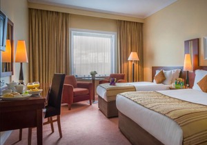 Shearwater Hotel & Spa