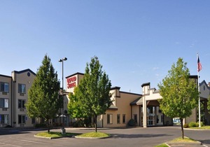 Oxford Suites Pendleton