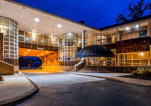 Best Western Plus The Inn & Suites at the Falls