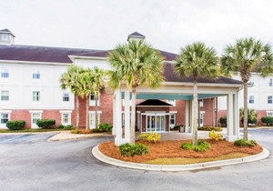 Comfort Inn & Suites Patriots Point